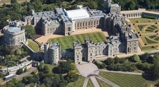 Burglars break into Windsor Castle - Steal 2 vehicles